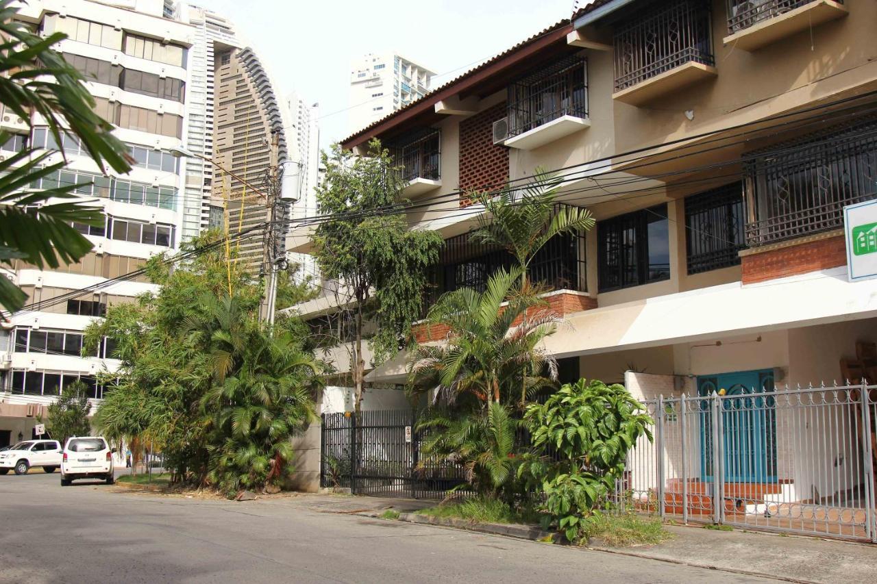 Duplexu Panama Homestay Exterior foto